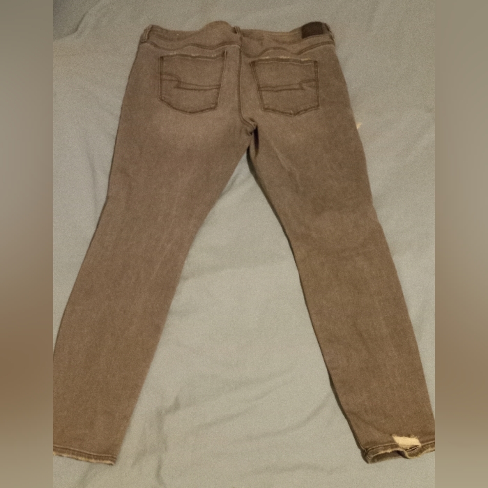 American Eagle Ripped Jegging - Picture 2 of 3